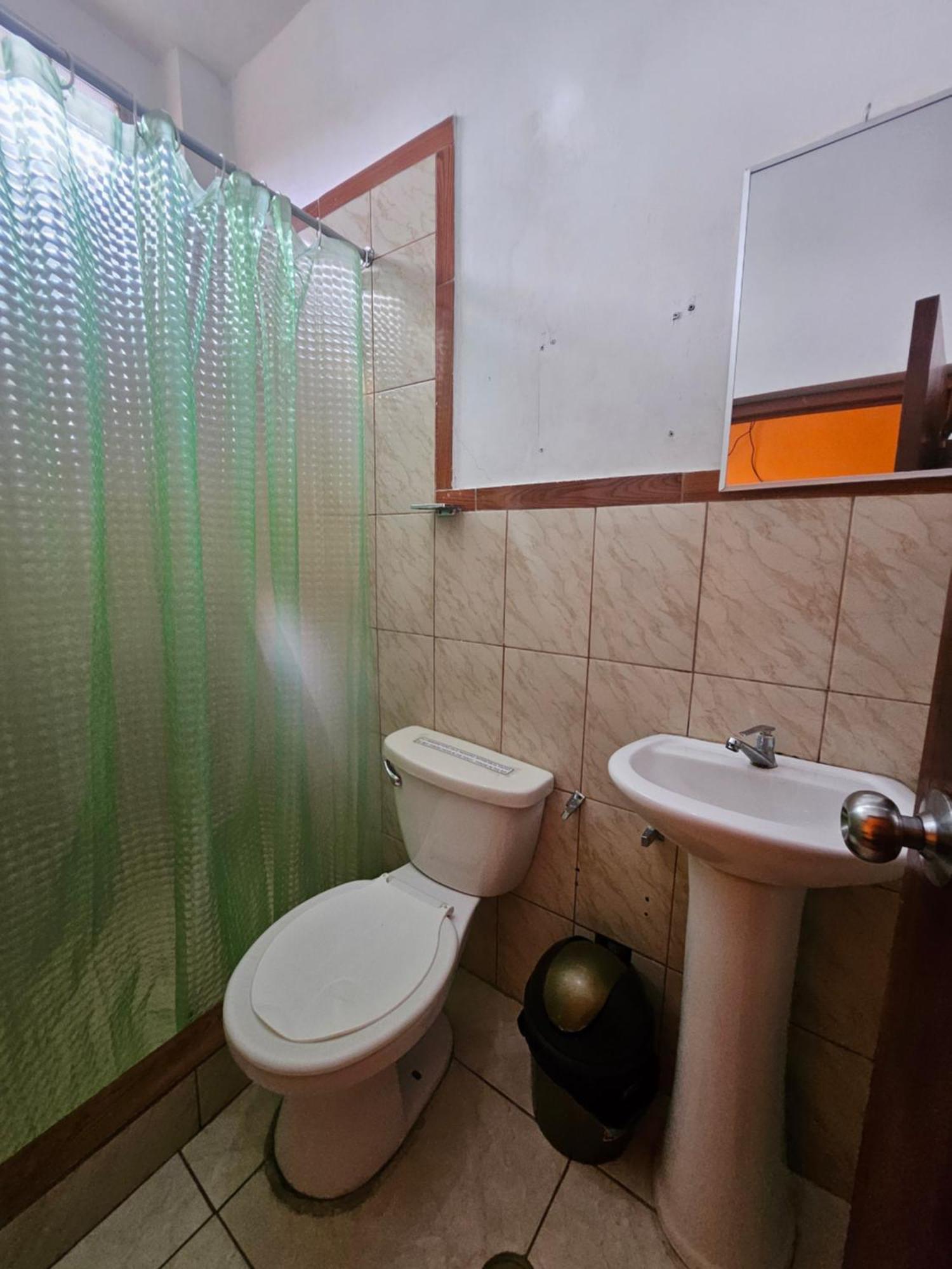 Hotel Sarisa House à Iquitos Extérieur photo