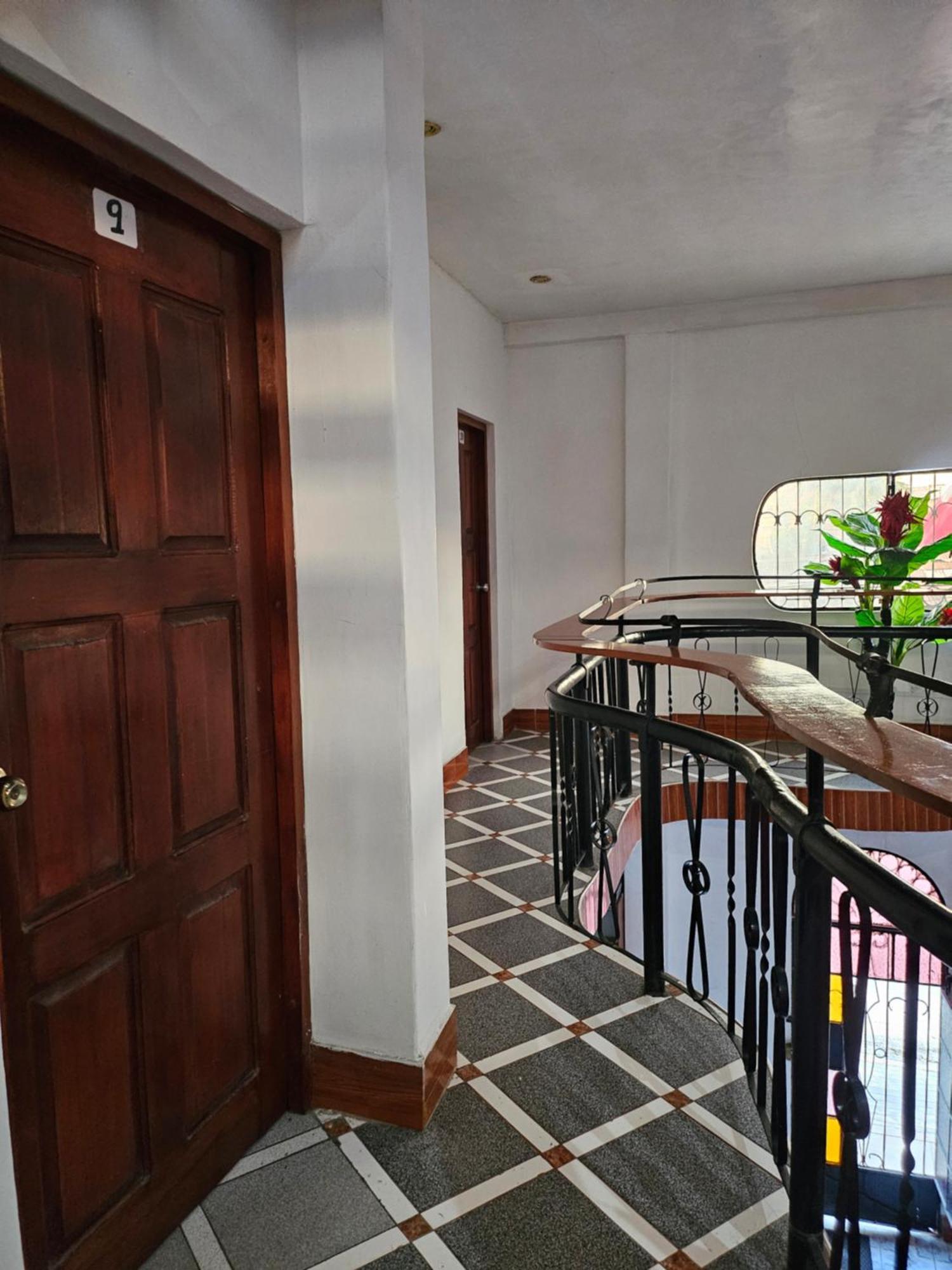Hotel Sarisa House à Iquitos Extérieur photo