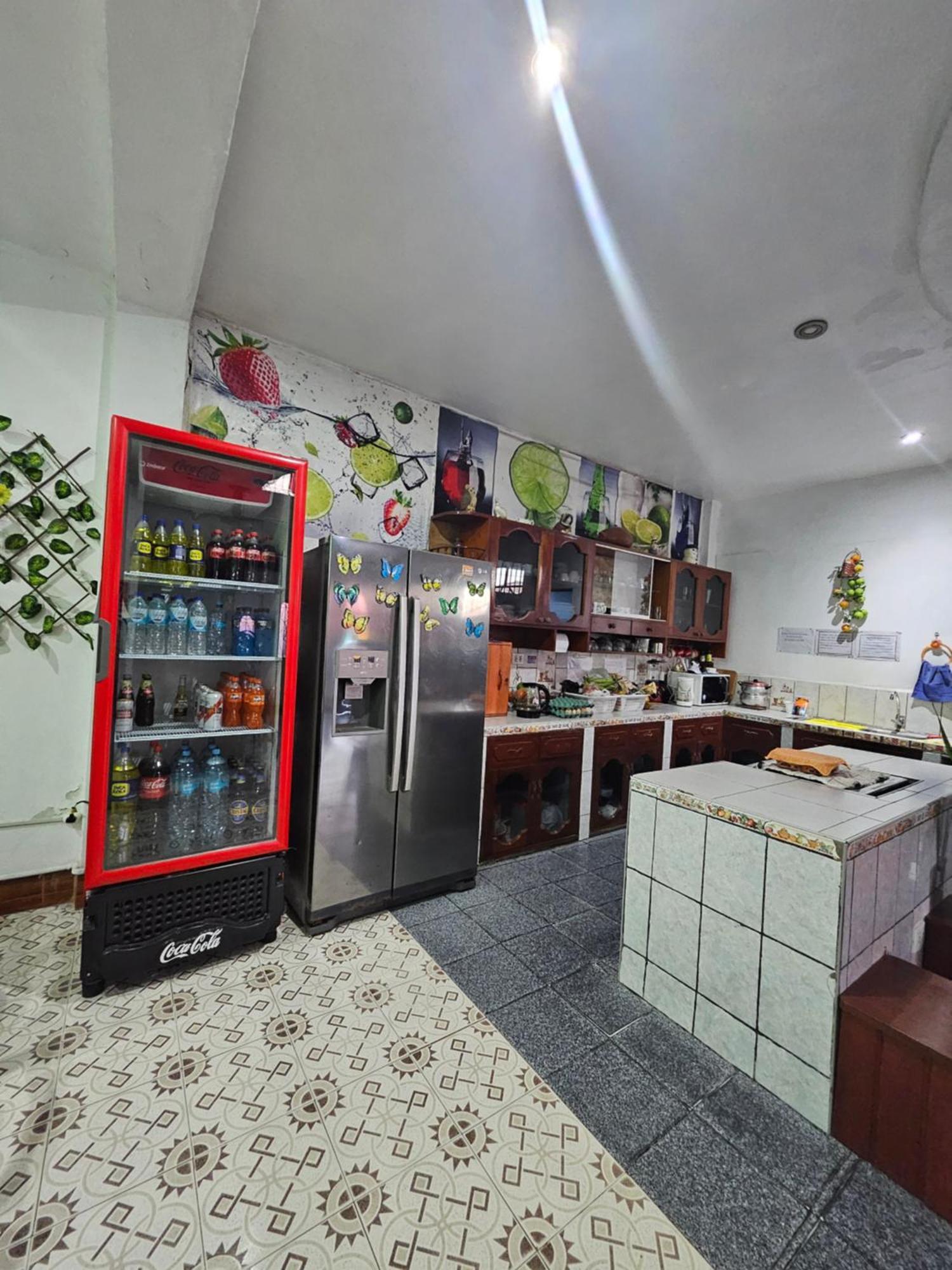 Hotel Sarisa House à Iquitos Extérieur photo