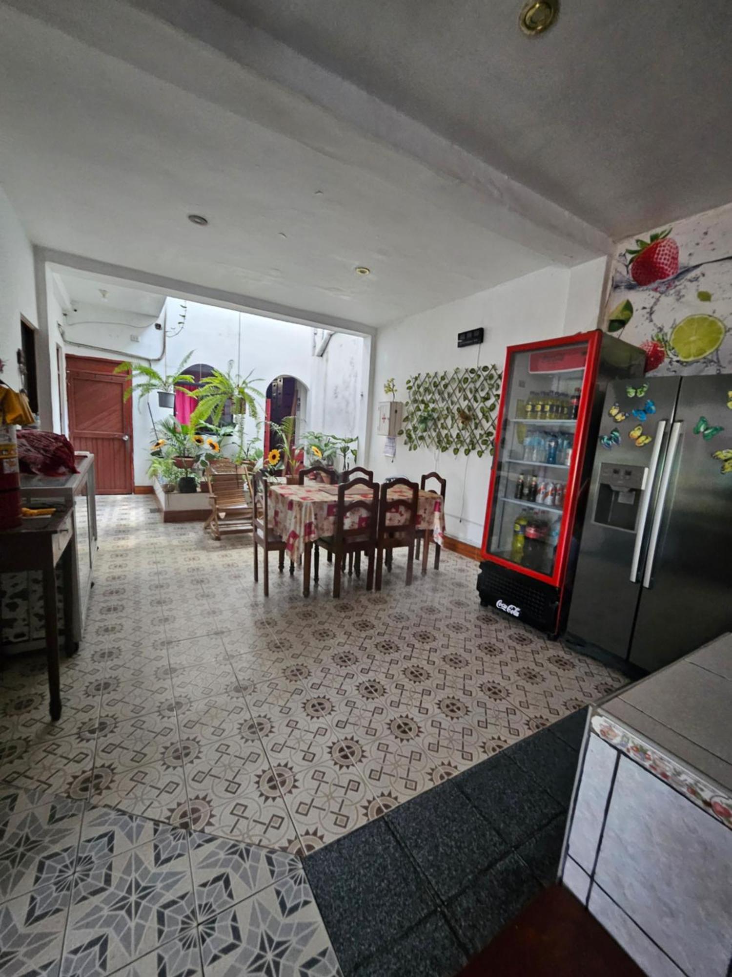 Hotel Sarisa House à Iquitos Extérieur photo