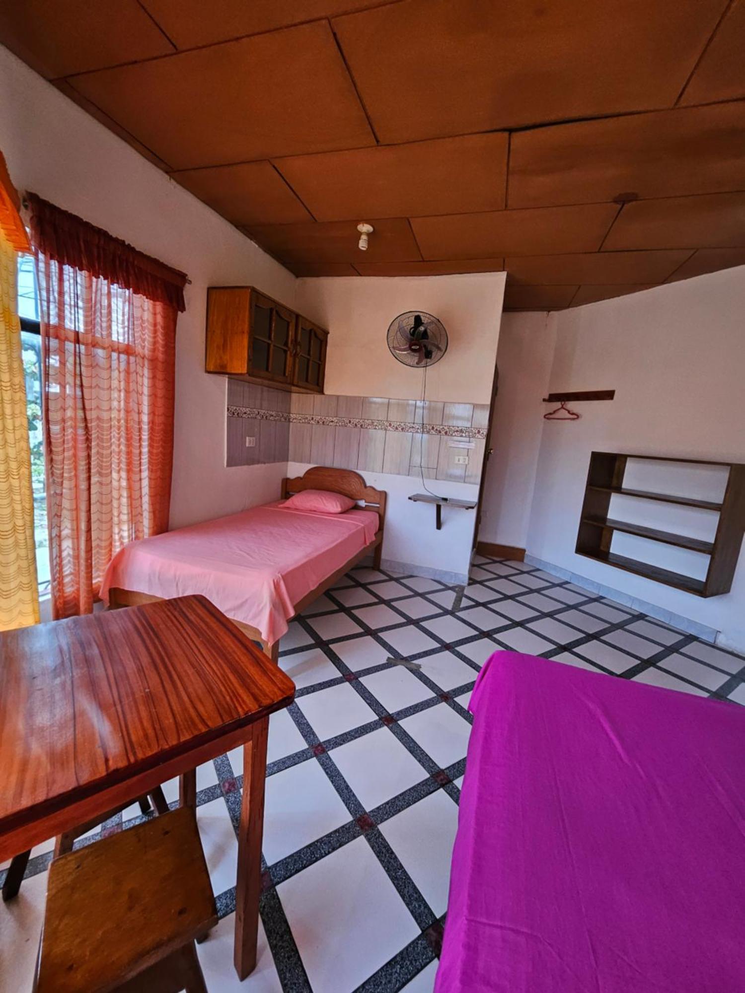Hotel Sarisa House à Iquitos Extérieur photo