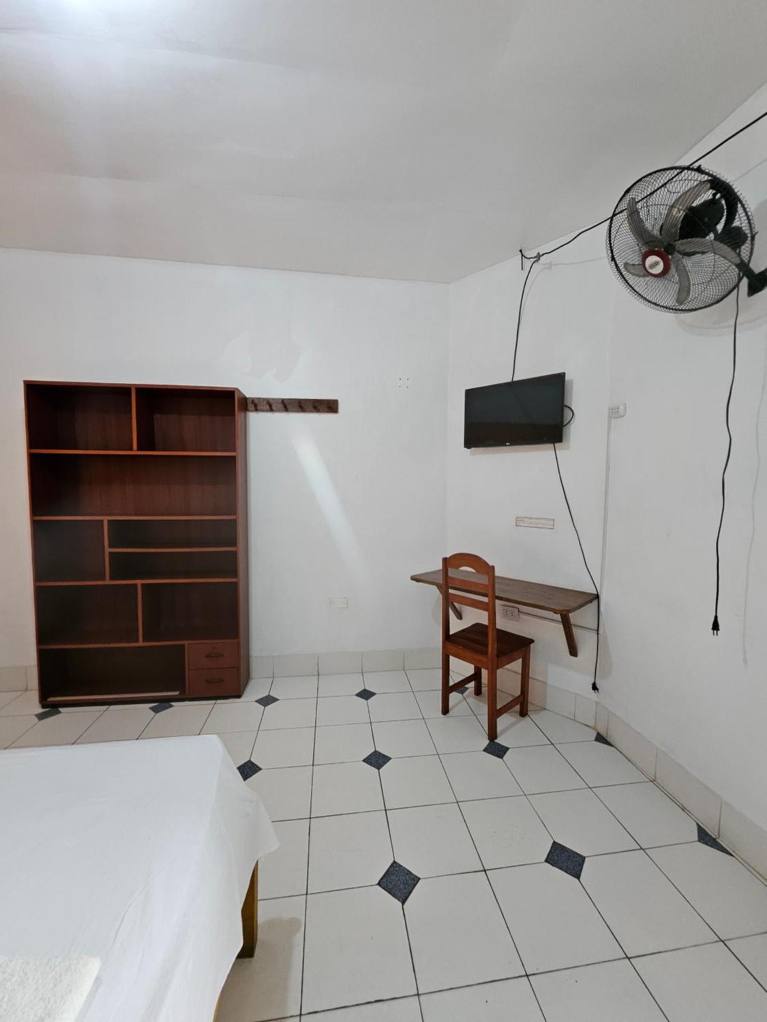 Hotel Sarisa House à Iquitos Extérieur photo