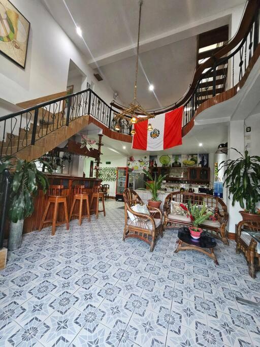 Hotel Sarisa House à Iquitos Extérieur photo